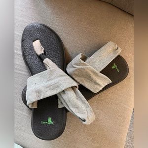 Sanuk Yoga Mat Sling Sandals gray size 9
